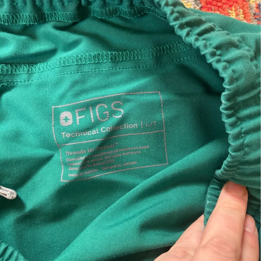 Figs - Tansen Jogger Hunter Green Pant Large Tall - Picture 5 of 6